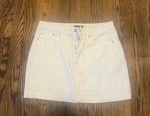 Forever 21 White Denim Mini Skirt Size L